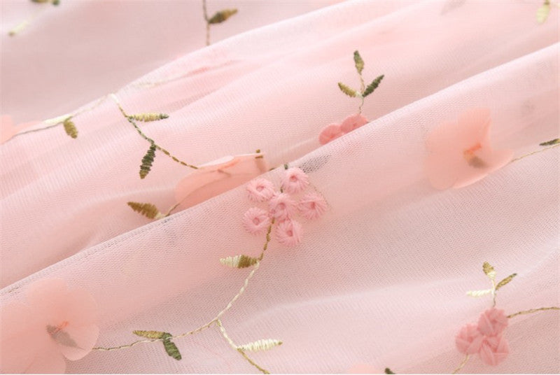 Rochie cu detalii Sariza Roz