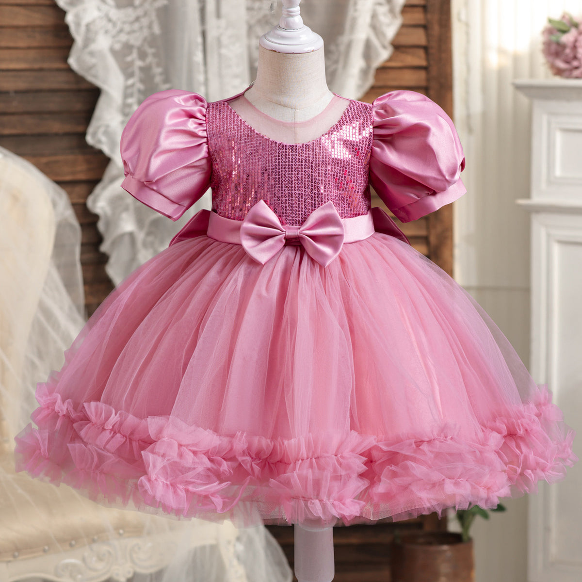 Rochie cu detalii Kastila Roz