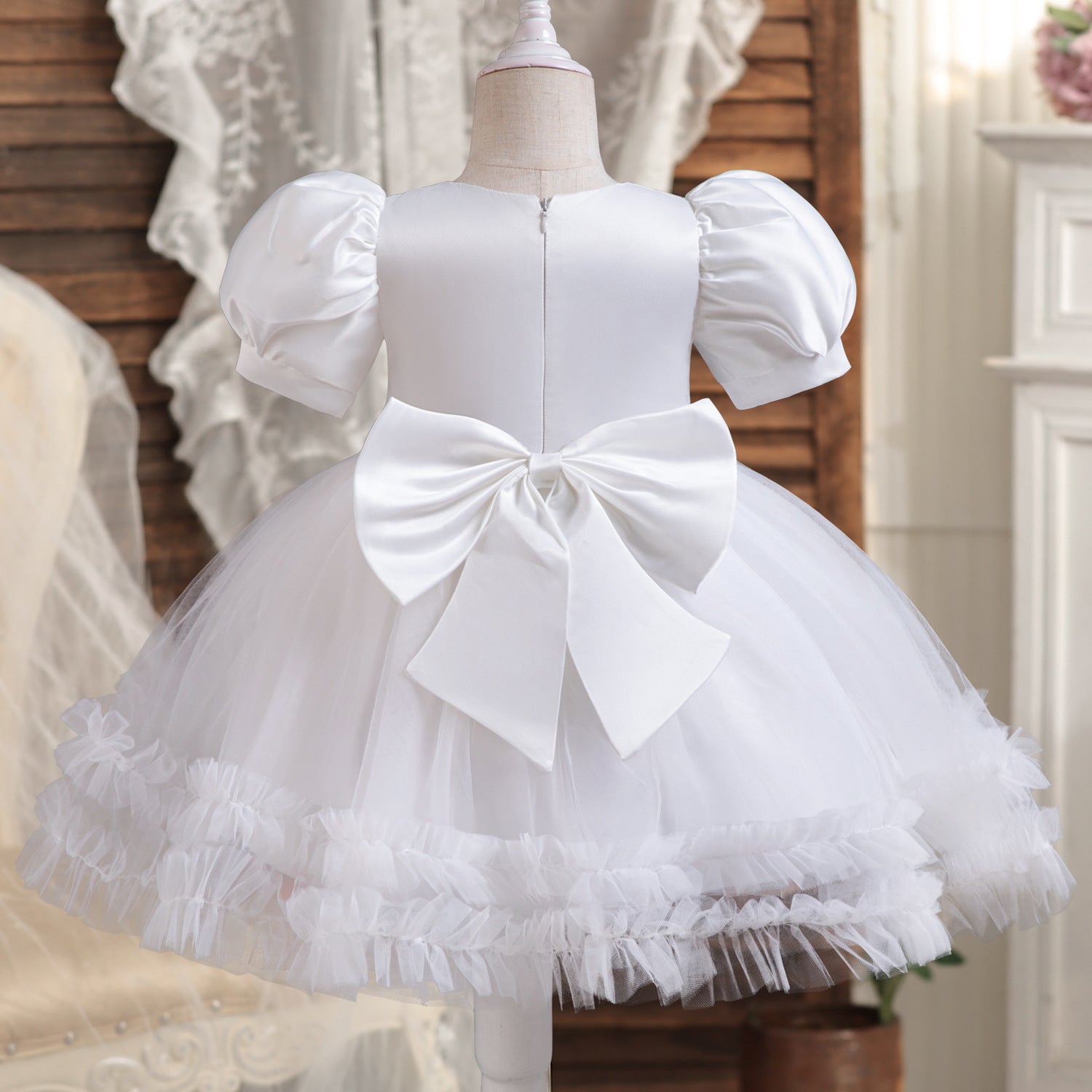 Rochie cu detalii Kastila Alb