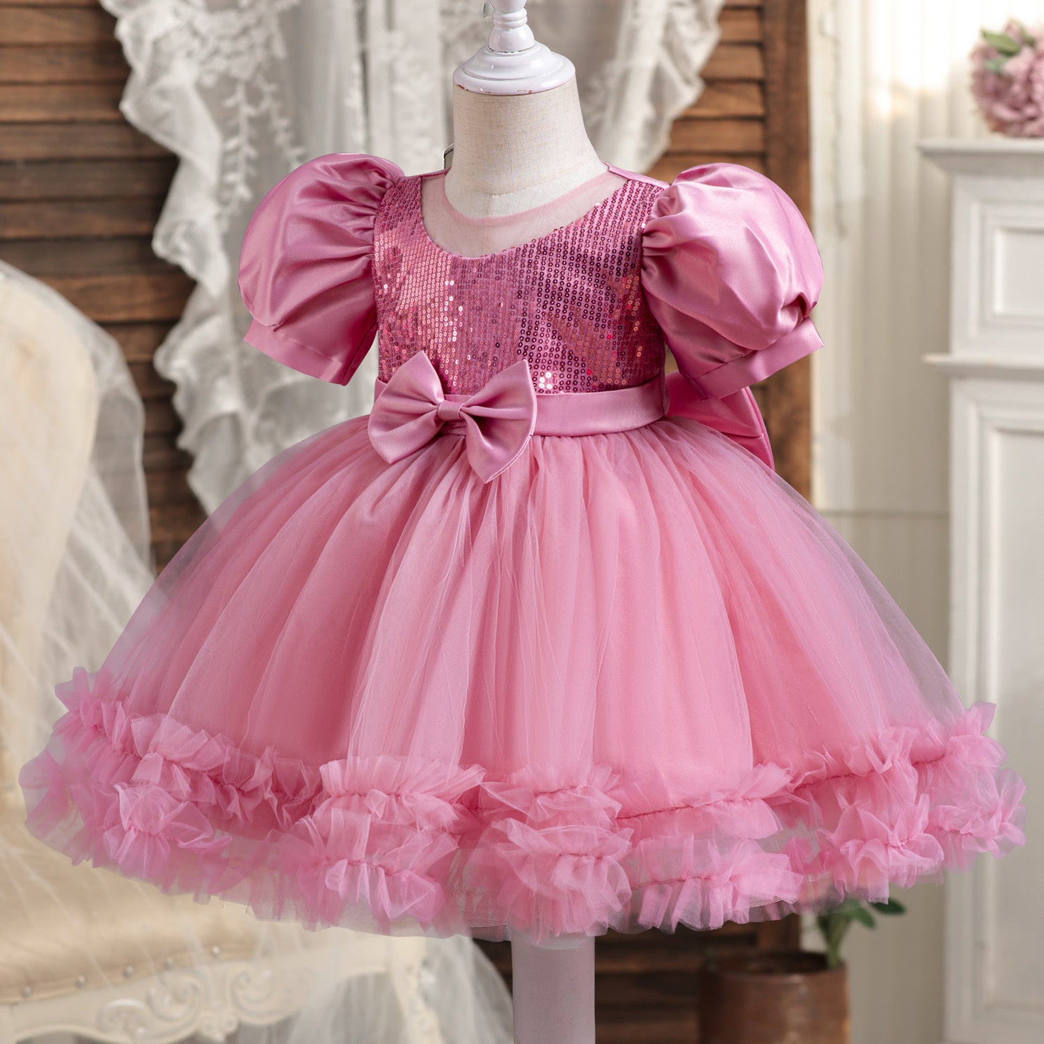 Rochie cu detalii Kastila Roz