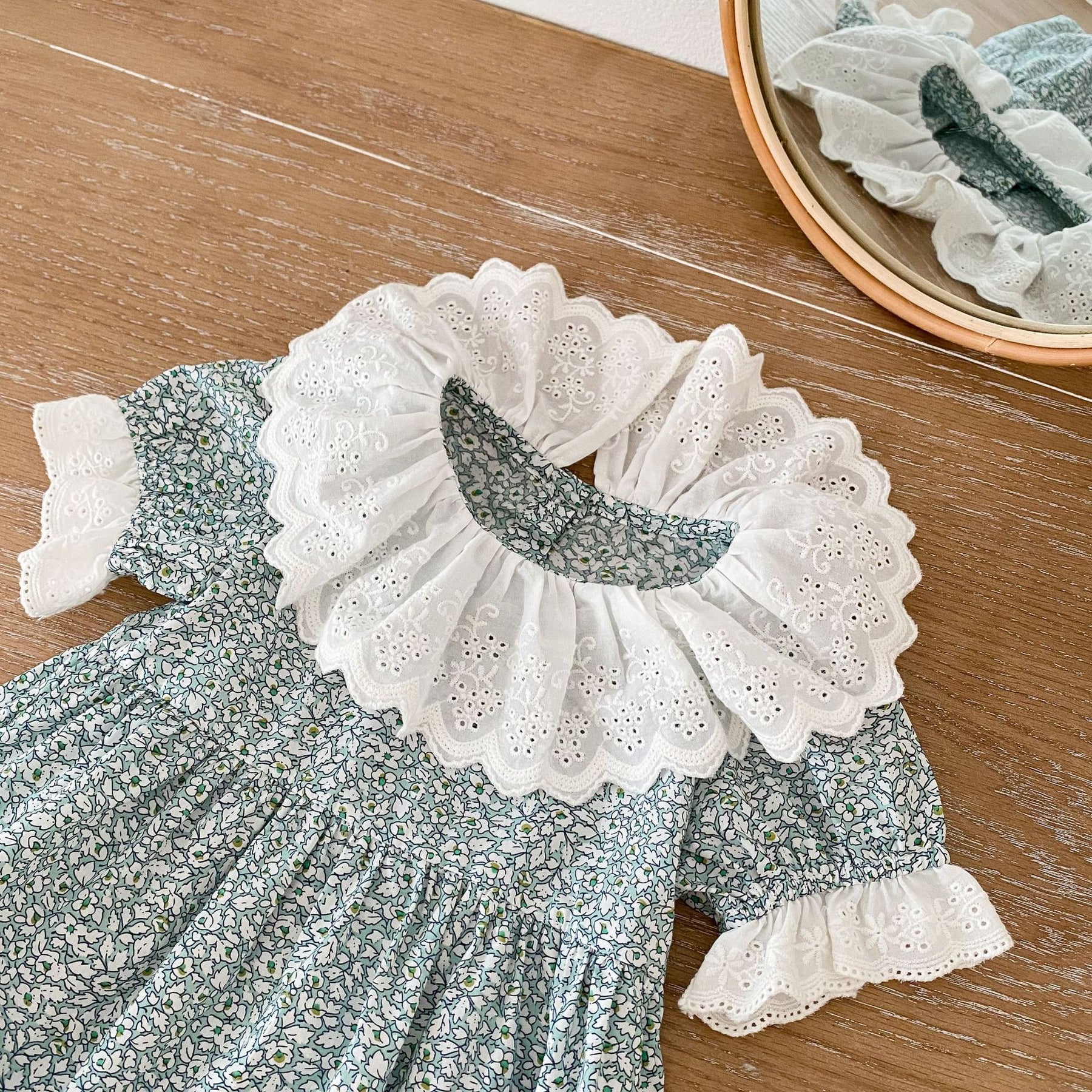 Rochie cu detalii Liza Verde