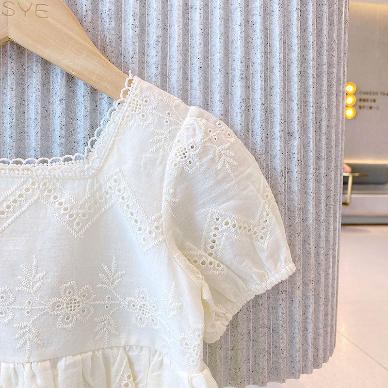 Rochie cu detalii Nasara Crem