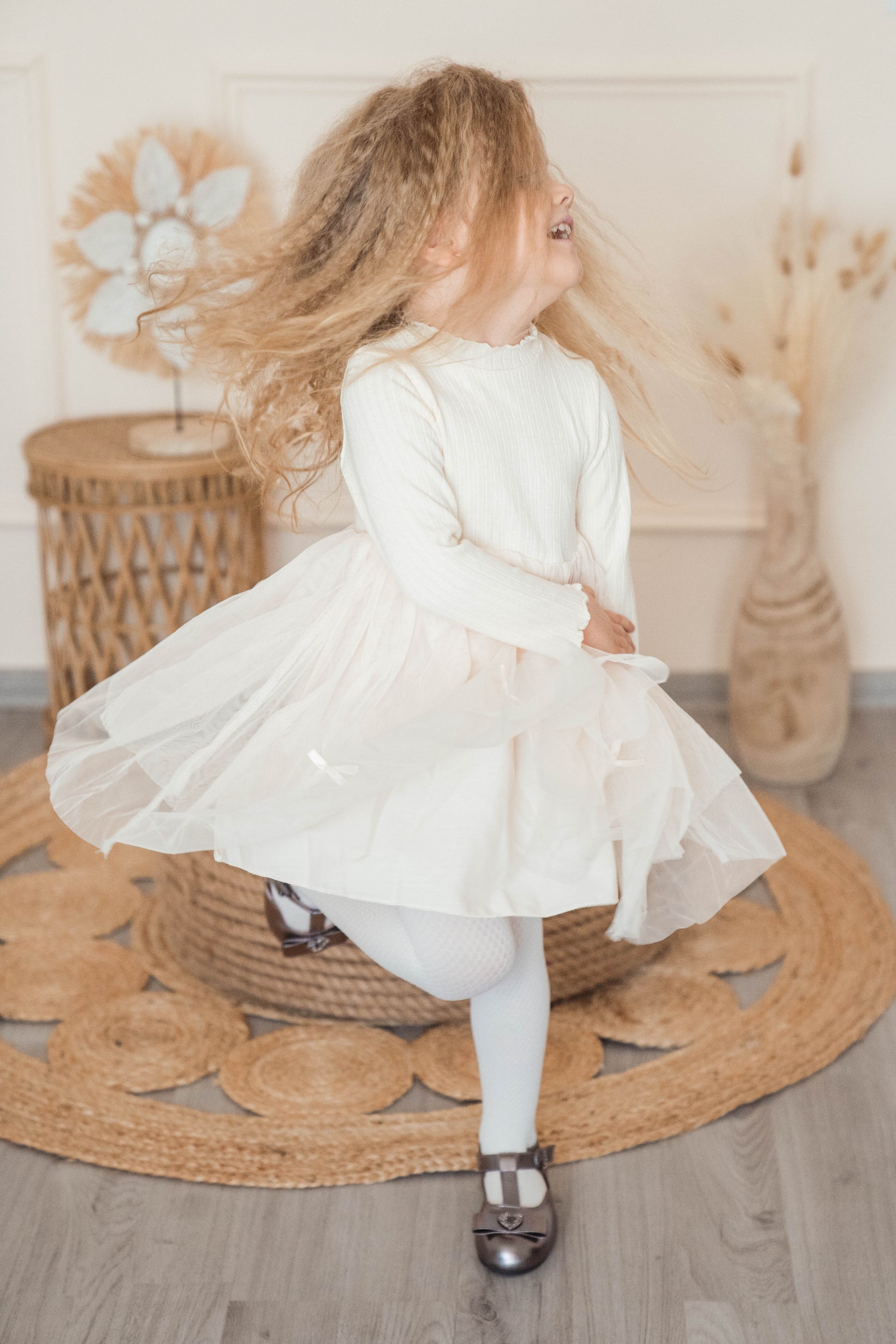 Rochie cu detalii Raluca Crem