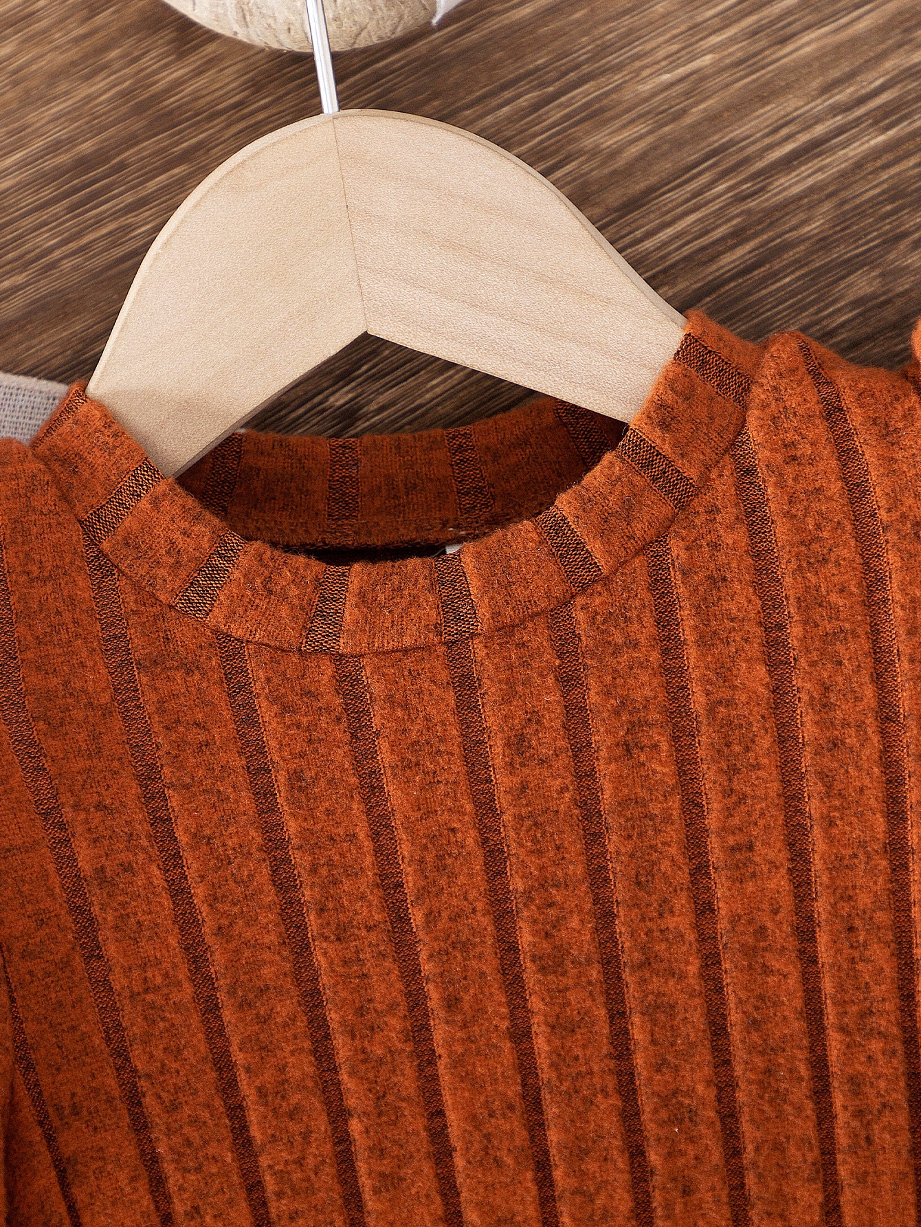 Rochie cu detalii Sera Maro