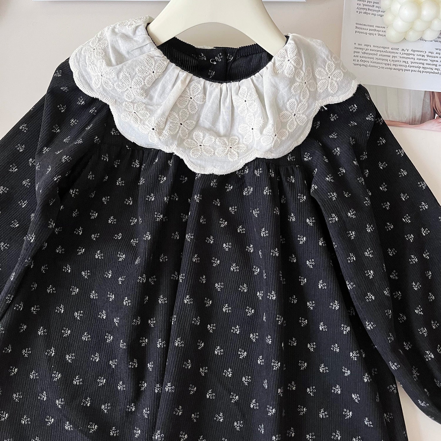 Rochie cu detalii More Negru