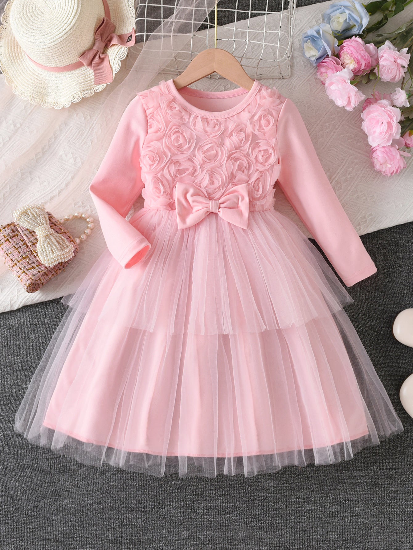 Rochie cu detalii Hanery Roz