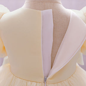 Rochie cu detalii Sabell Crem