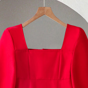 Rochie cu detalii Zaden Rosu